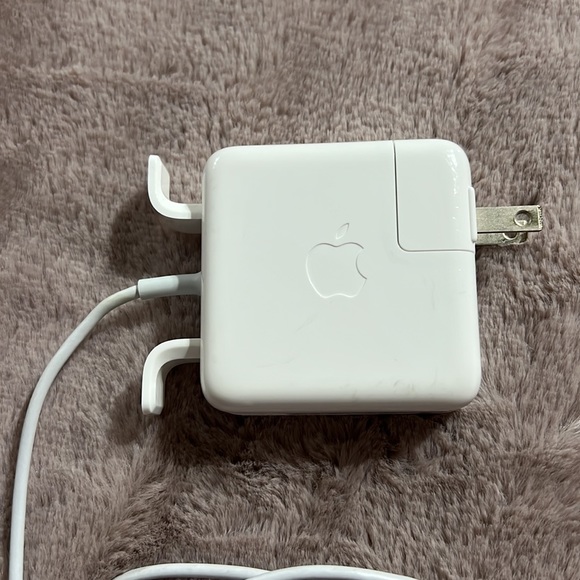 Apple MacBook Air 2017 - Picture 17 of 17